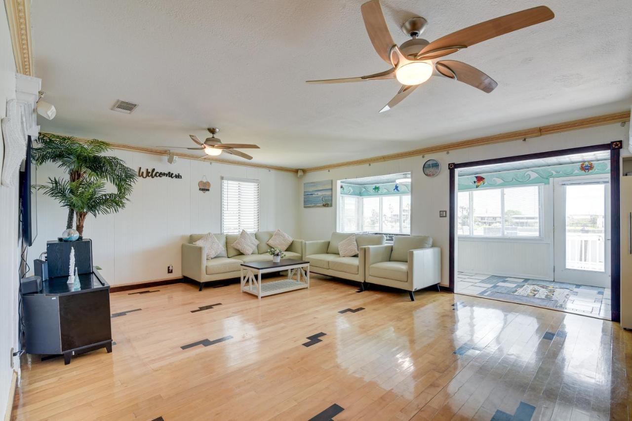 Waterfront Galveston Bay Retreat - 4 Mi To Beach! Εξωτερικό φωτογραφία