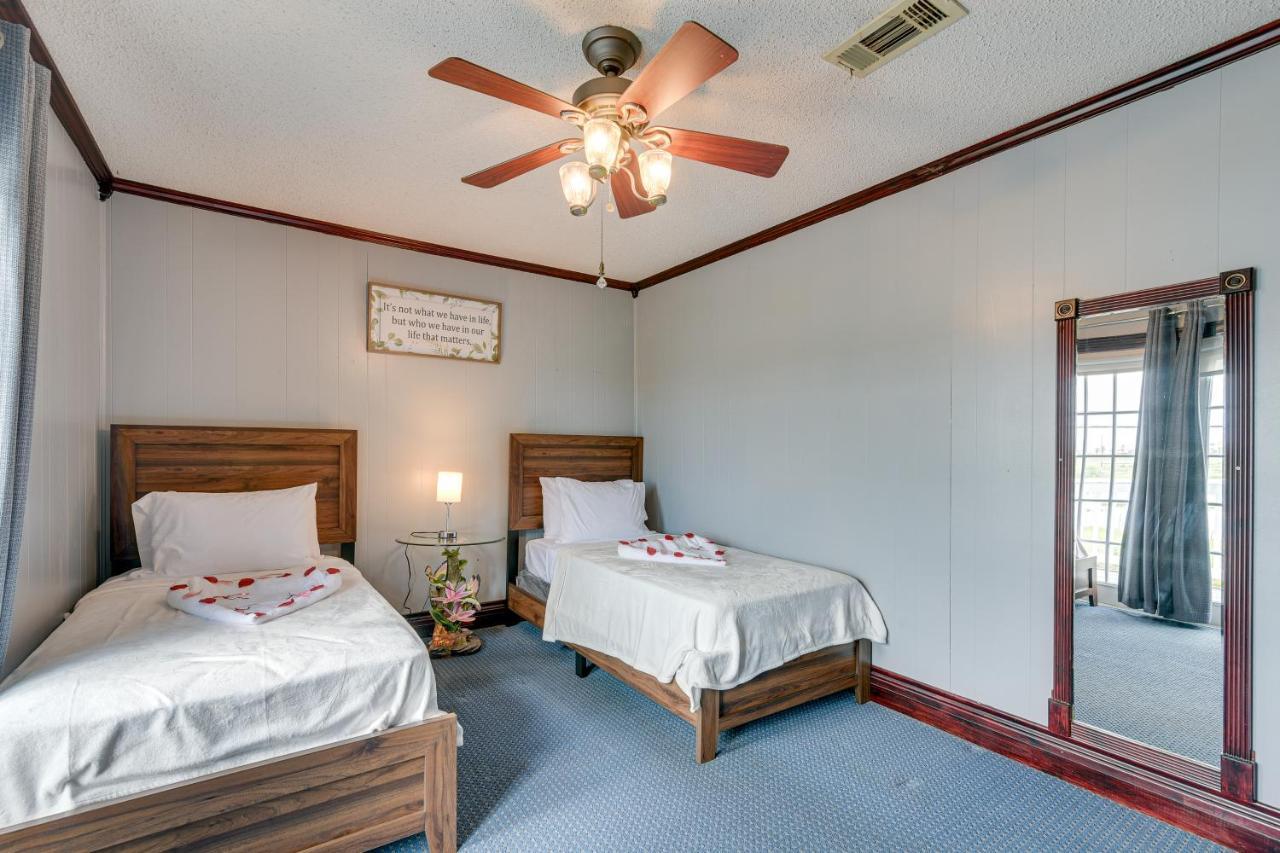 Waterfront Galveston Bay Retreat - 4 Mi To Beach! Εξωτερικό φωτογραφία
